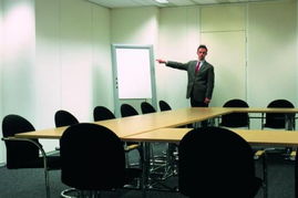 瞬间特写 解码30827商务信息咨询的行业价值与未来潜力